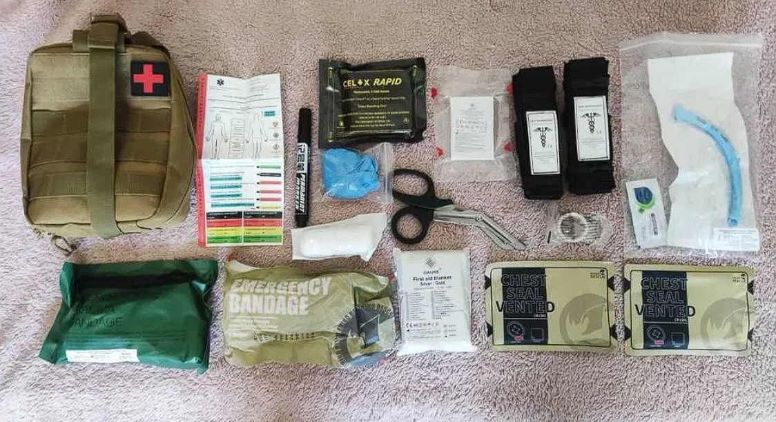 Composition of the tactical medical bag
