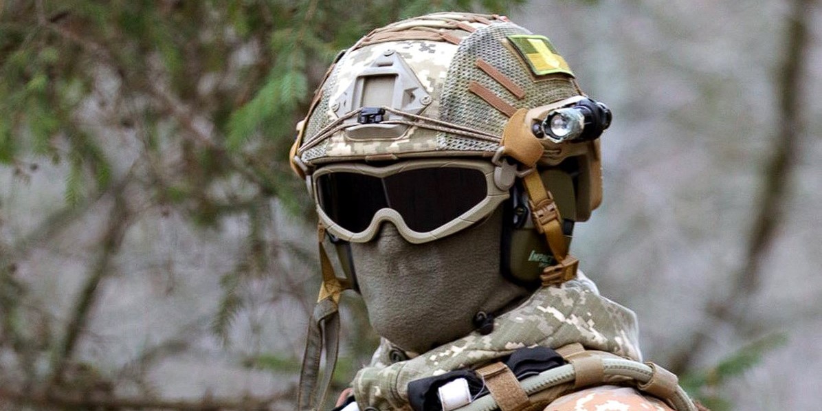 Ballistic goggles and masks for the military: How to protect your eyes in the field
