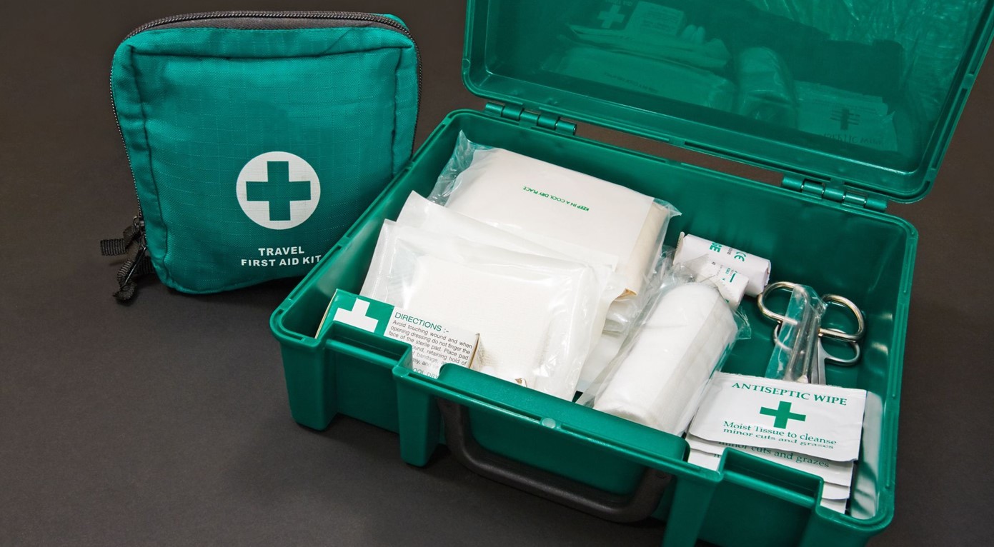 What should be in a first aid kit for a bomb shelter?