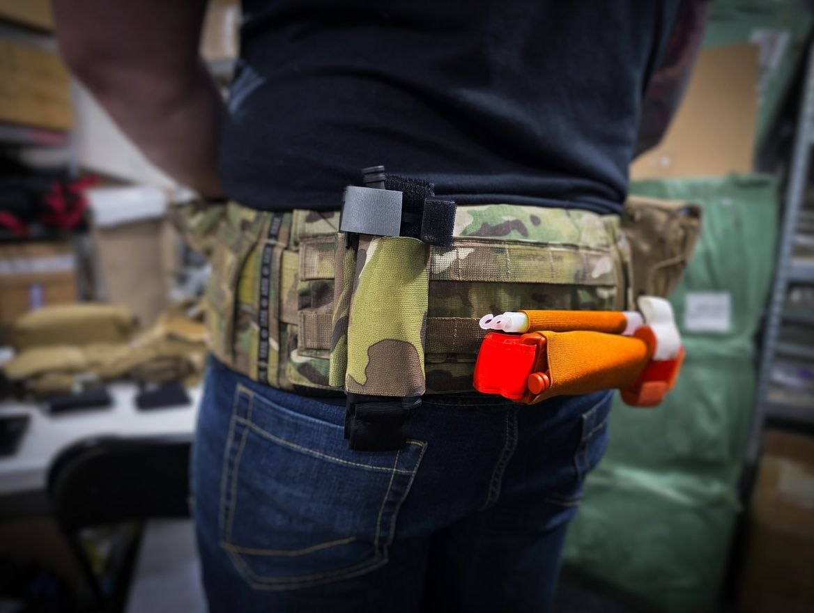 Набір Турнікет CAT Gen7 + Відкритий підсумок під турнікет TACMED Black