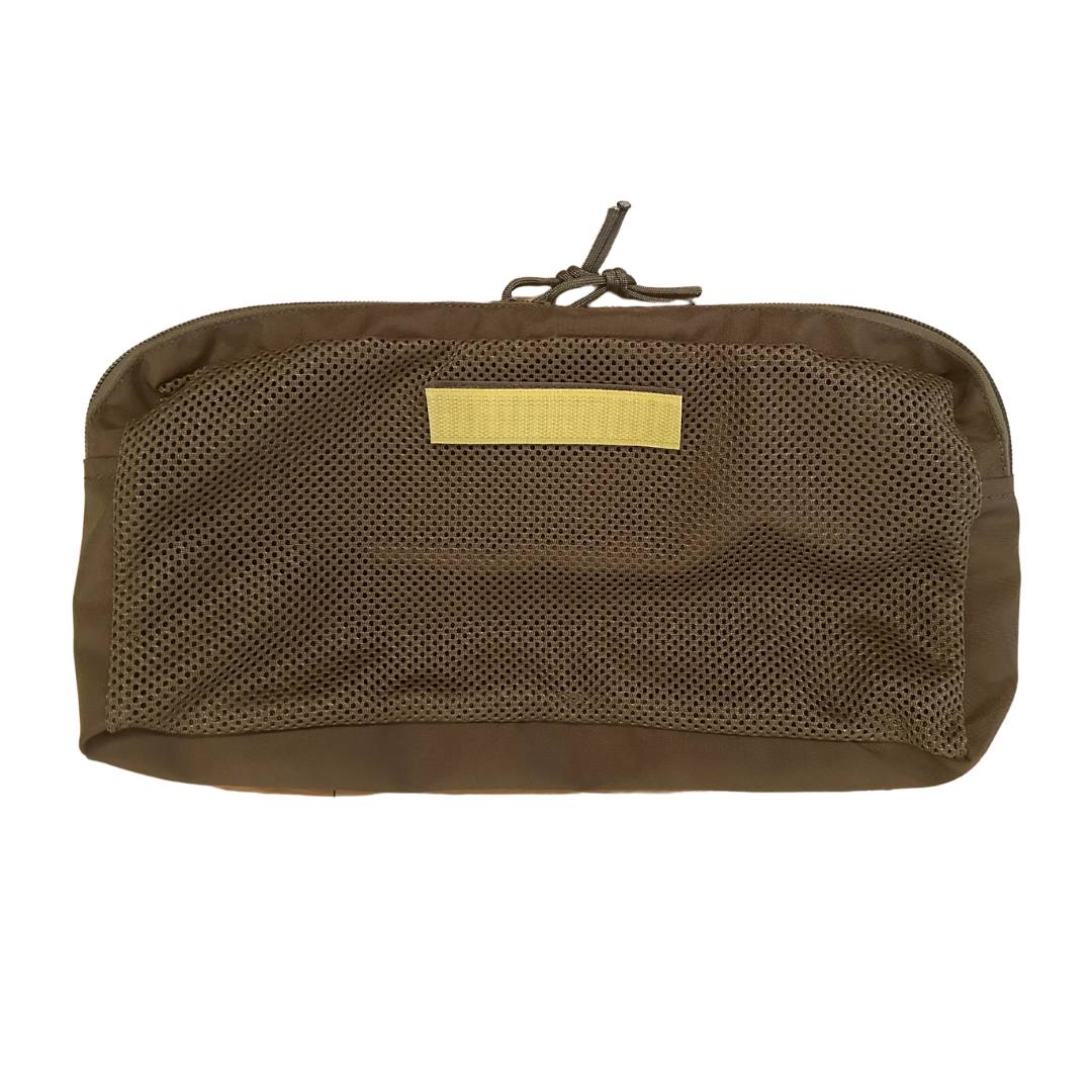 Medical bag with velcro yellow stripe