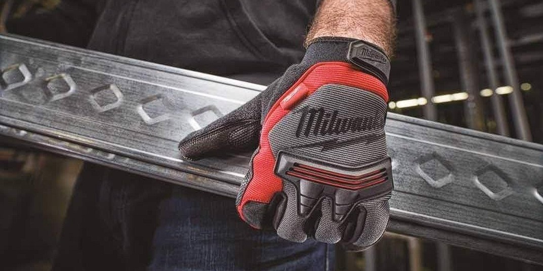 Protective gloves for work